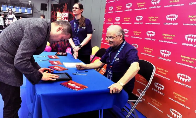 London-2017-sign-up