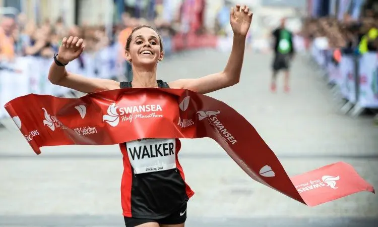 JCP Swansea Half 2016_Hannah Walker