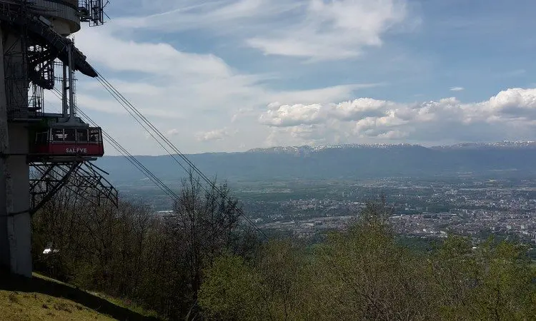 Mont-Salève-cable-car-by-Jess-Whittington