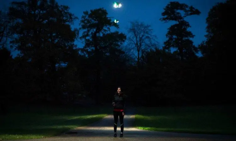 direct_line_drone_fleets_lights_night-running-dark