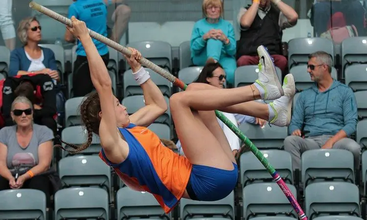 Sophie Ashurst by Gary Mitchell