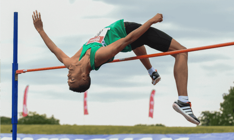 Tom Gale by Gary Mitchell