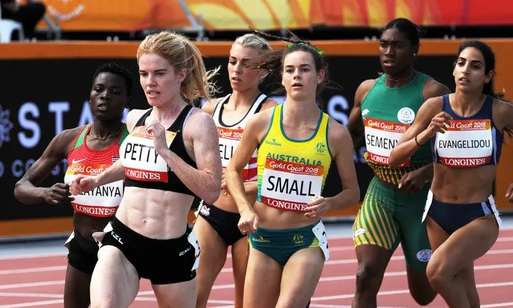 800m heat Gold Coast 2018 by Mark Shearman
