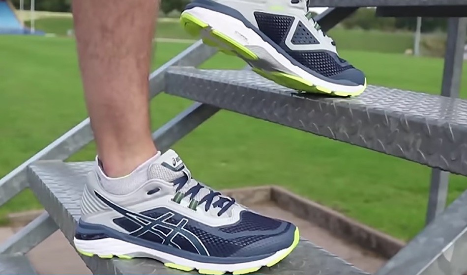 ASICS GT-2000 v6 running shoes - AW ASICS GT-2000 v6 running shoes - AW