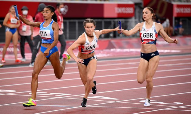 Britain ease through to women’s 4x400m final