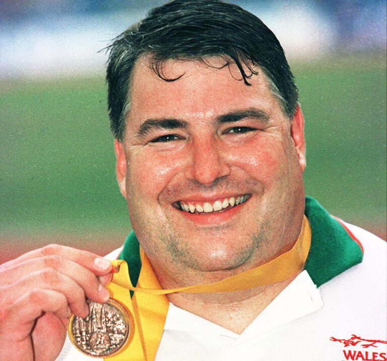 Shaun Pickering, gentle and generous giant of the athletics world, dies