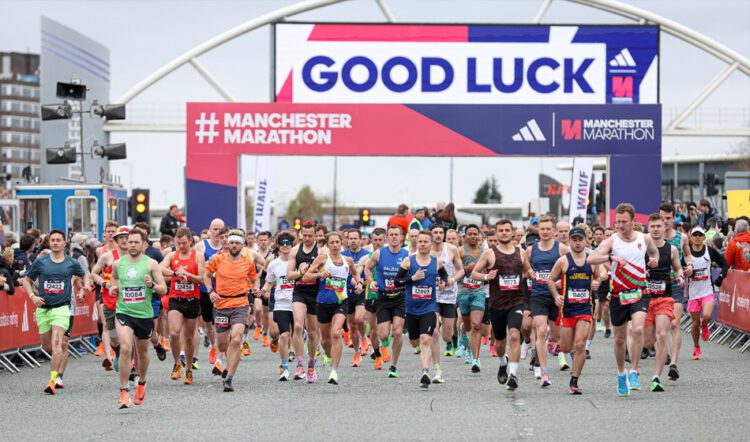 Manchester marathon start