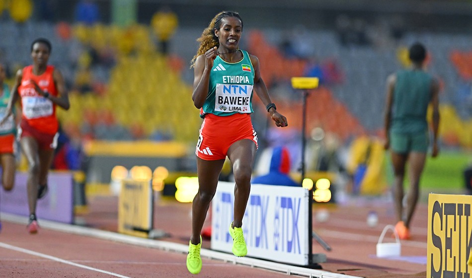 Bayanda Walaza seals sprint double at World Under20 Champs AW