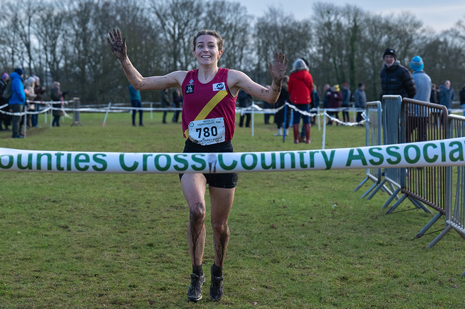 Sian Rainsley and Peter Molloy claim Midlands cross-country crowns
