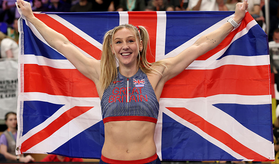 Magnificent Molly Caudery retains world indoor pole vault crown